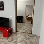 Ida Myslym Shyri Apartment Tirana