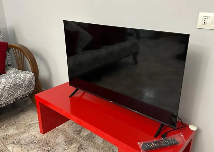 Ida Myslym Shyri * 地拉那